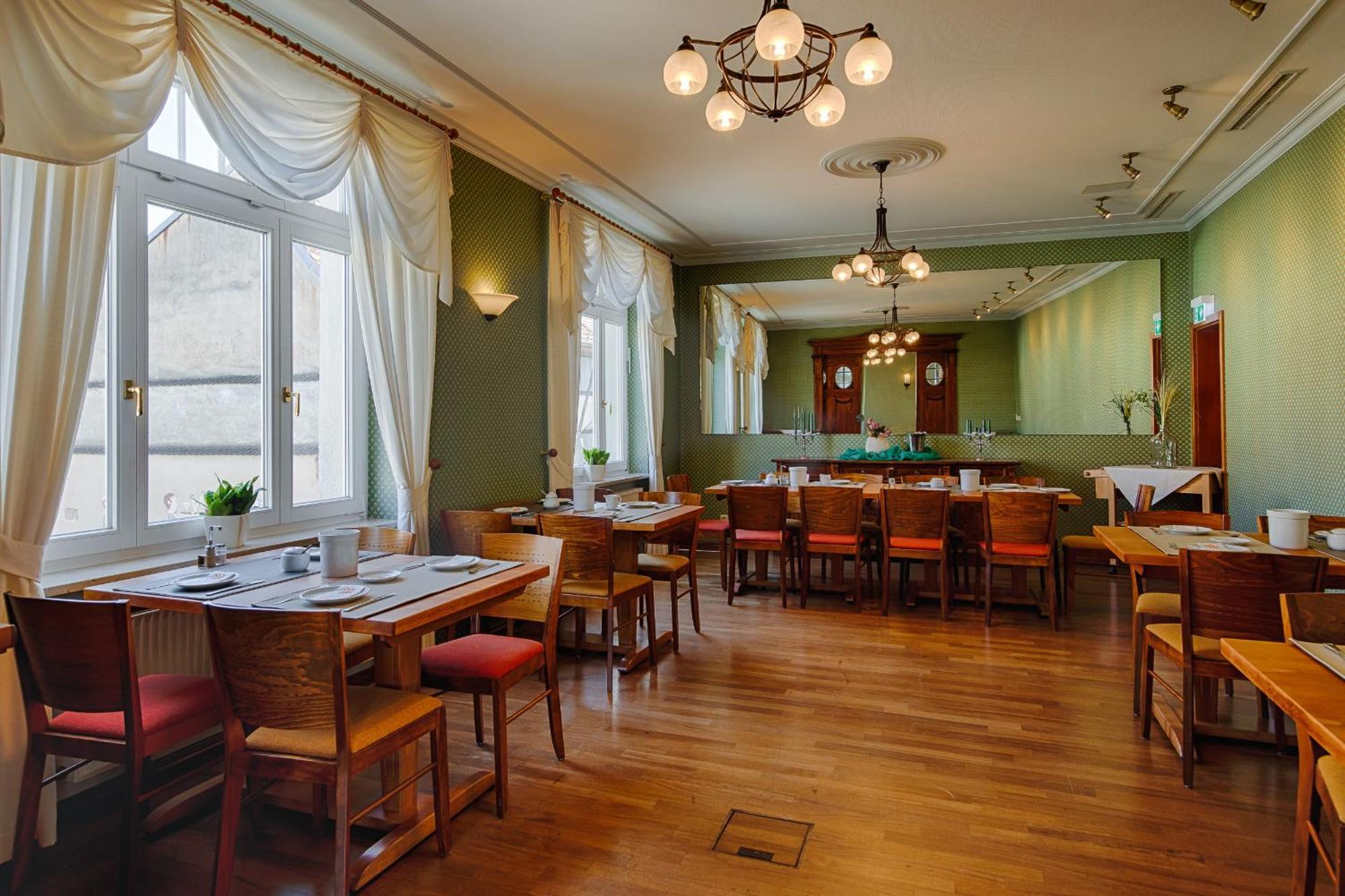Hotel Fuersteneck Bernburg Eksteriør bilde