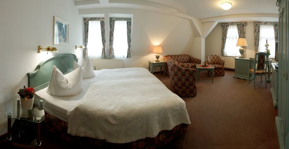 Hotel Fuersteneck Bernburg Eksteriør bilde