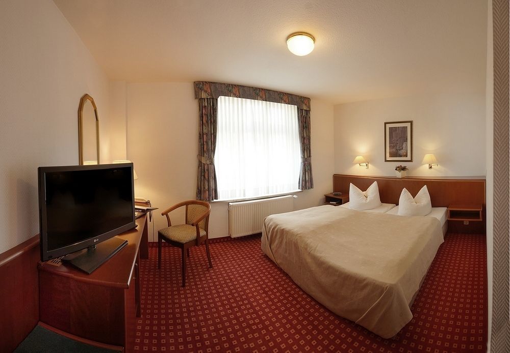 Hotel Fuersteneck Bernburg Eksteriør bilde