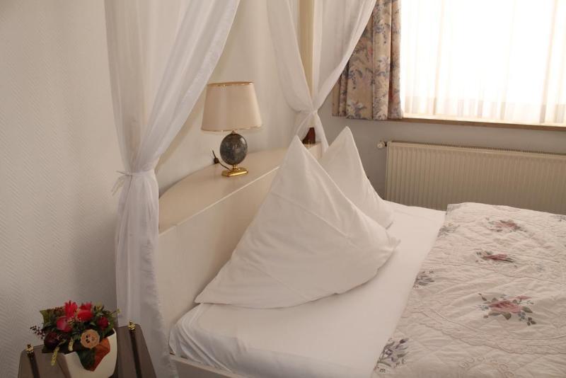 Hotel Fuersteneck Bernburg Eksteriør bilde