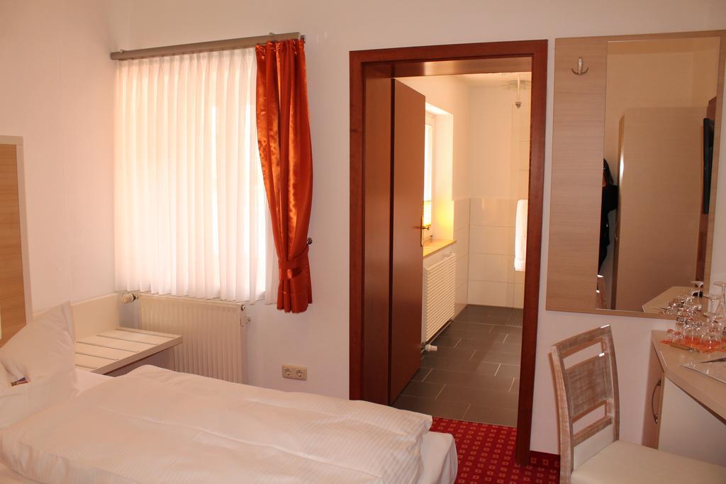 Hotel Fuersteneck Bernburg Eksteriør bilde