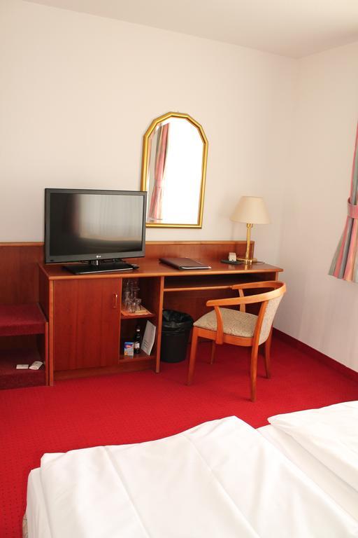Hotel Fuersteneck Bernburg Eksteriør bilde